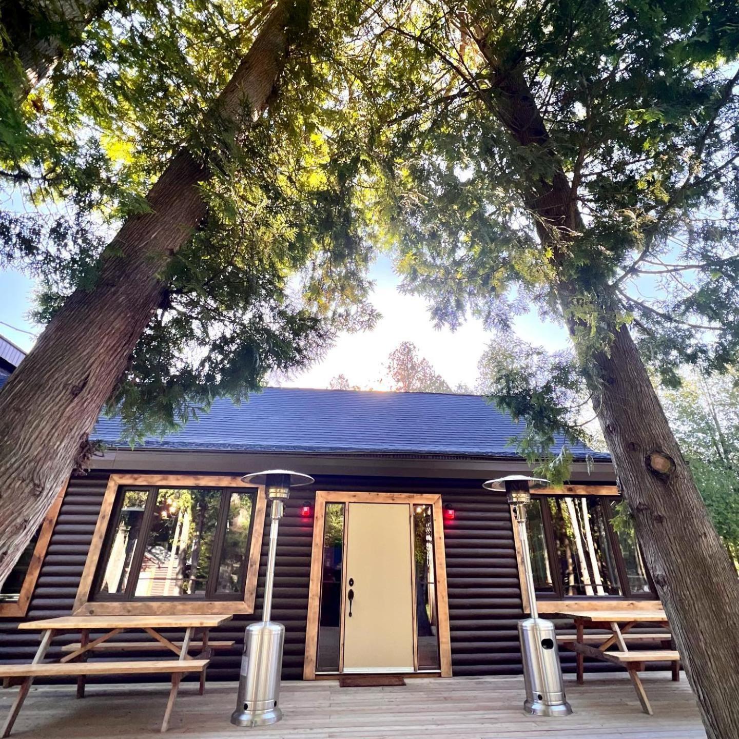Red Bay Lodge Buitenkant foto